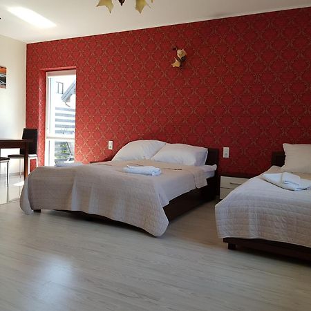 Apartamenty Maja -Pokoje - Domy Wakacyjne -Basen Podgrzewany -Jacuzzi - Sauna เวบา ภายนอก รูปภาพ