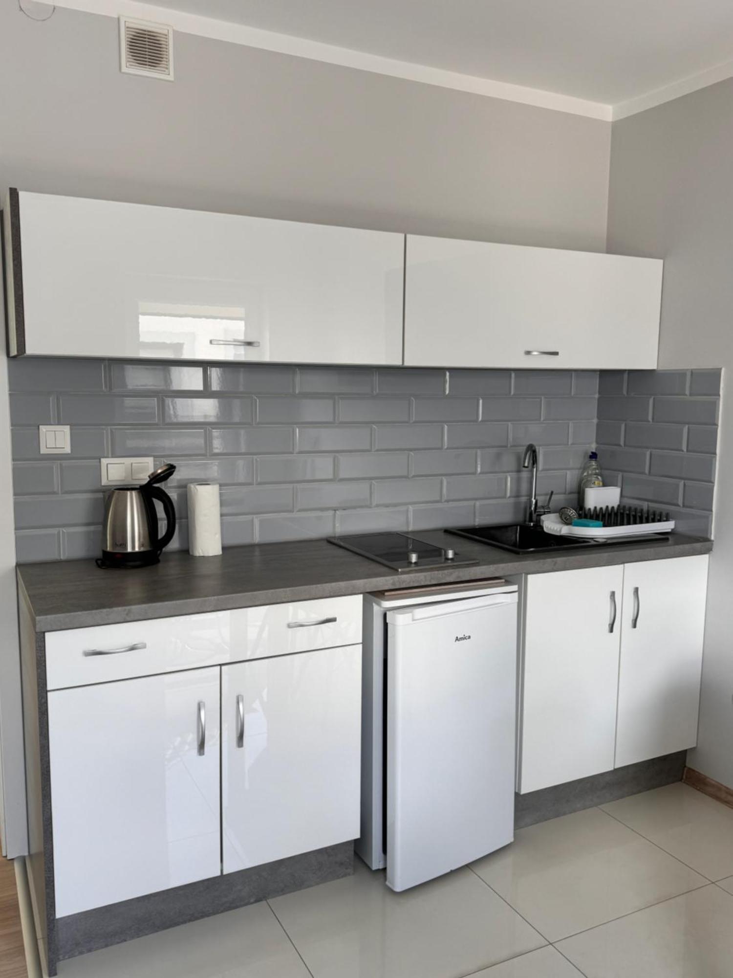 Apartamenty Maja -Pokoje - Domy Wakacyjne -Basen Podgrzewany -Jacuzzi - Sauna เวบา ภายนอก รูปภาพ