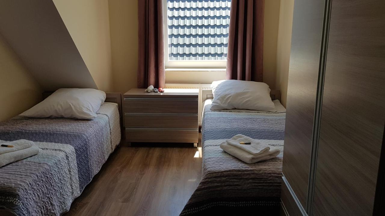 Apartamenty Maja -Pokoje - Domy Wakacyjne -Basen Podgrzewany -Jacuzzi - Sauna เวบา ภายนอก รูปภาพ