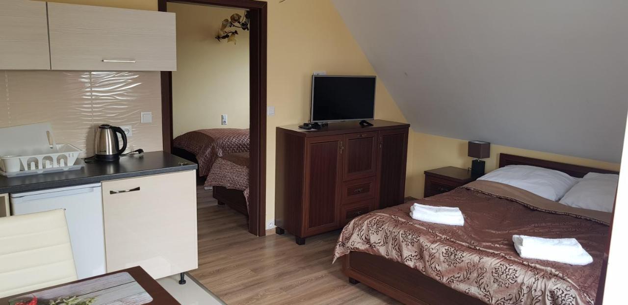 Apartamenty Maja -Pokoje - Domy Wakacyjne -Basen Podgrzewany -Jacuzzi - Sauna เวบา ภายนอก รูปภาพ